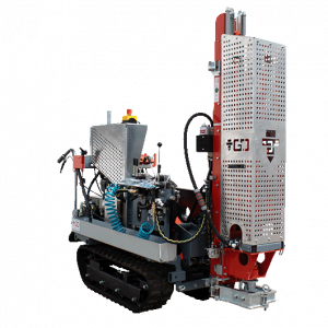 Rammsondiergerät mit aufgestelltem Mast